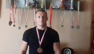 Więcej o: Gerard Bąk z Bębnowa z brązowym medalem na Mistrzostwach Europy AMMA